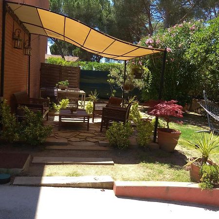 B&B Ines Sant Cugat del Vallès Екстериор снимка