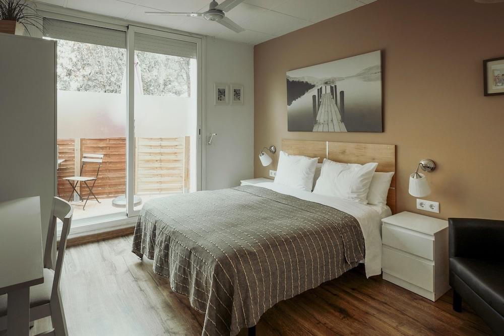 B&B Ines Sant Cugat del Vallès Екстериор снимка