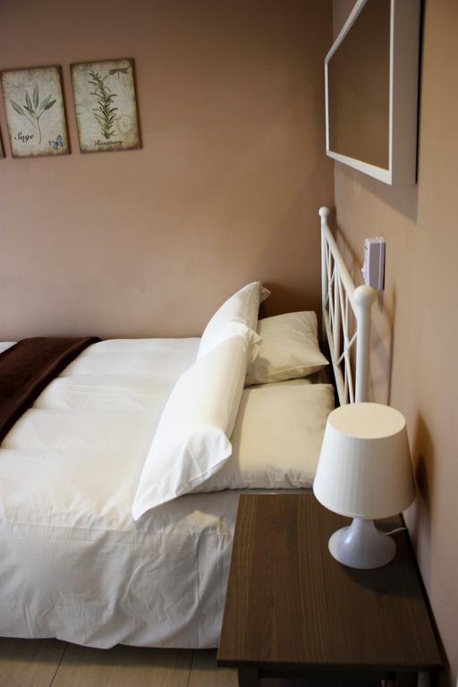 B&B Ines Sant Cugat del Vallès Стая снимка