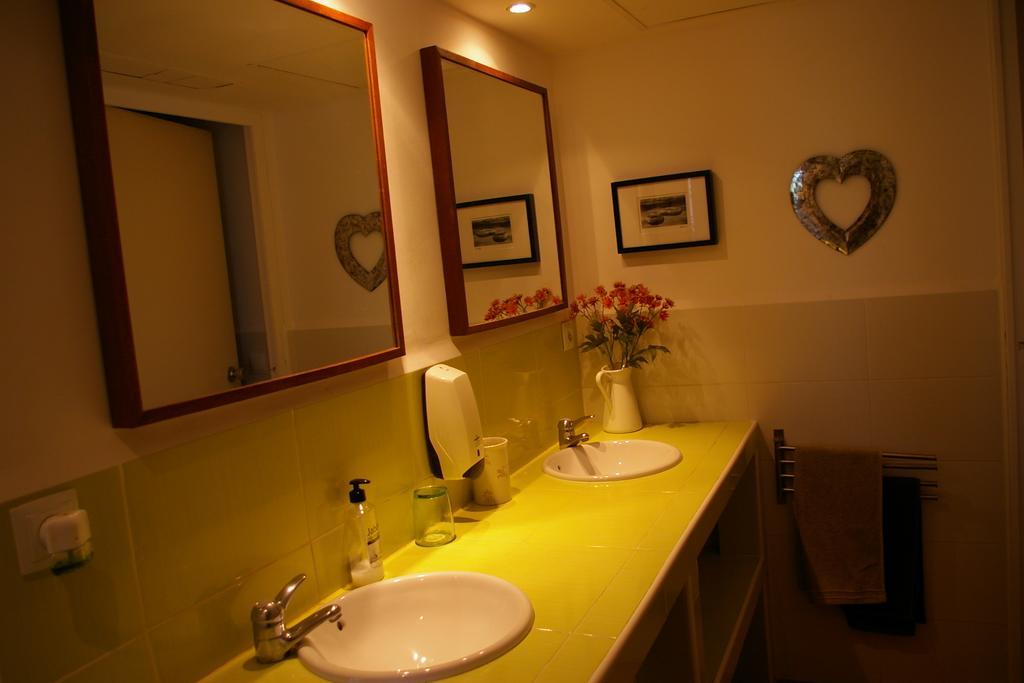 B&B Ines Sant Cugat del Vallès Екстериор снимка