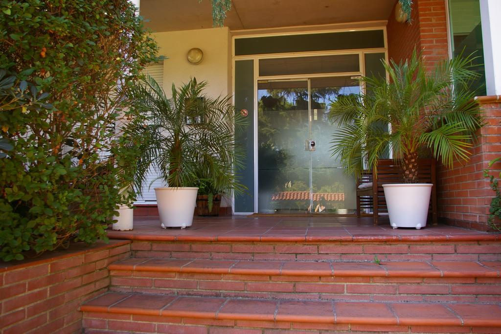 B&B Ines Sant Cugat del Vallès Екстериор снимка