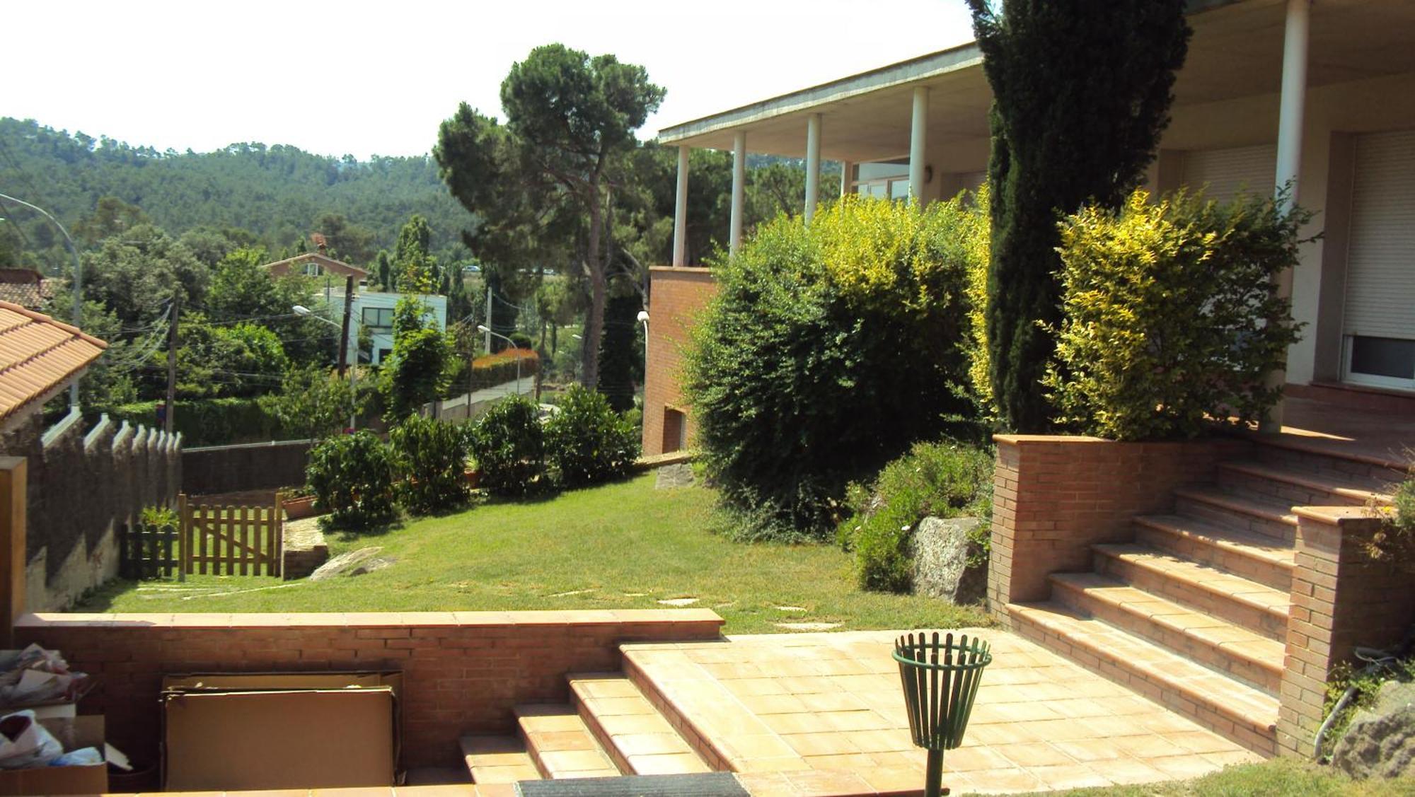 B&B Ines Sant Cugat del Vallès Екстериор снимка